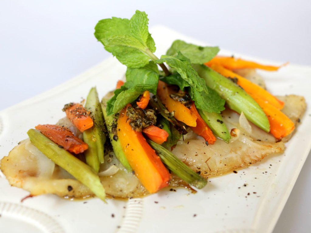 Cook-Fillet-of-Fish-With-Steamed-Vegetables-Step-9