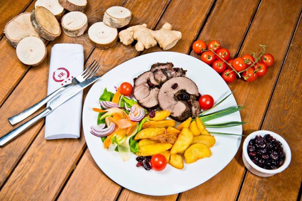 21764750_155303358388027_1797951498318289116_n